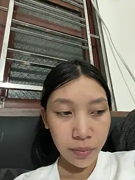 linh-lan1 online show from 06/17/26, 02:51