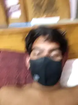 delhi  man 1 online show from 10/19/25, 06:52