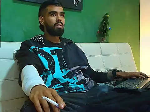 black kameron  online show from 11/21/25, 06:45