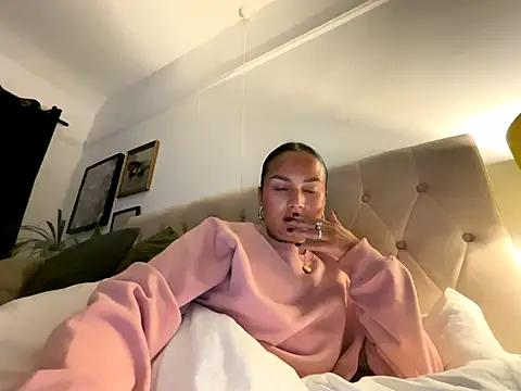 sexygoddessjessy online show from 10/15/25, 07:47