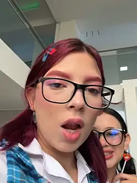 Snapshot of l0lita_sweet chatting on 12/05/25, 03:41 l0lita sweet online show from 12/05/25, 03:41