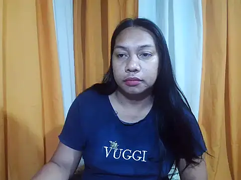 ellah morenax online show from 06/13/26, 06:33