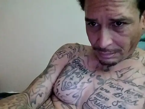 Snapshot of swipeswanger chatting on 12/01/25, 08:19 swipeswanger online show from 12/01/25, 08:19