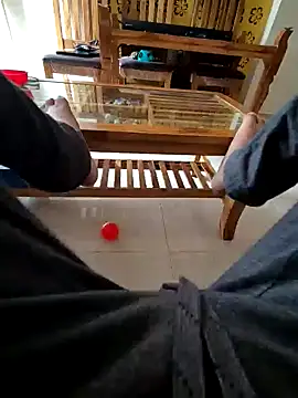 Snapshot of crawlerdrill chatting on 10/26/25, 08:42 crawlerdrill online show from 10/26/25, 08:42