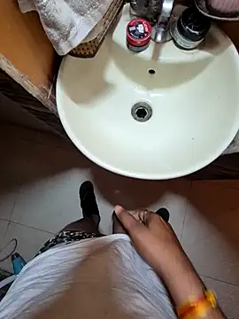 Snapshot of crawlerdrill chatting on 02/05/26, 02:16 crawlerdrill online show from 02/05/26, 02:16