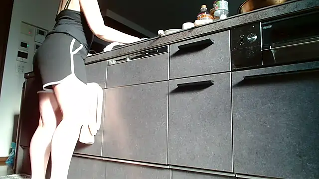 Snapshot of _Ema_ch chatting on 03/23/26, 07:34 Ema ch online show from 03/23/26, 07:34