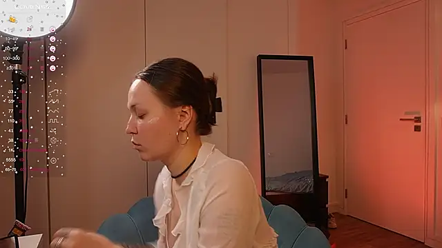 NeonyMuse online show from 12/14/25, 01:16