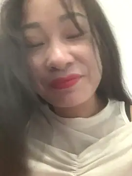 Linh sexyy online show from 10/24/25, 09:33