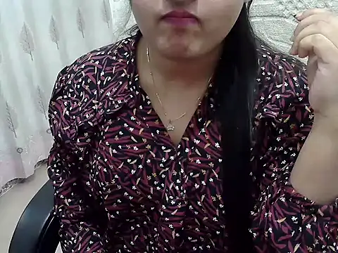 Snapshot of SexyRani2000 chatting on 02/08/26, 08:01 SexyRani2000 online show from 02/08/26, 08:01