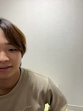 Snapshot of nagi_112 chatting on 11/21/25, 12:15 nagi 112 online show from 11/21/25, 12:15