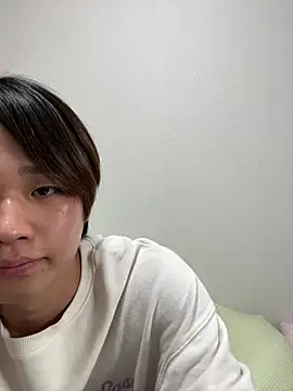 Snapshot of nagi_112 chatting on 02/05/26, 05:23 nagi 112 online show from 02/05/26, 05:23