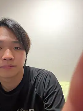 Snapshot of nagi_112 chatting on 05/12/26, 11:40 nagi 112 online show from 05/12/26, 11:40