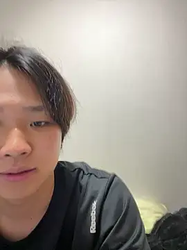 Snapshot of nagi_112 chatting on 05/22/26, 12:11 nagi 112 online show from 05/22/26, 12:11