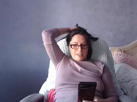 LuckyLisa23 online show from 04/25/26, 02:14