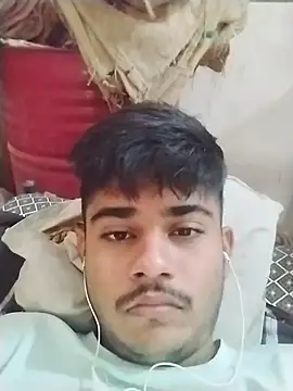 Snapshot of senju_somasu chatting on 11/07/25, 06:13 senju somasu online show from 11/07/25, 06:13