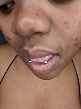 certifiedhottie2025 online show from 06/03/26, 02:33