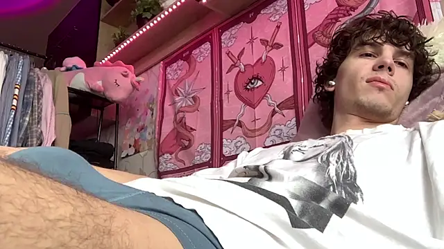 Jeremy1Scott online show from 04/29/26, 04:16