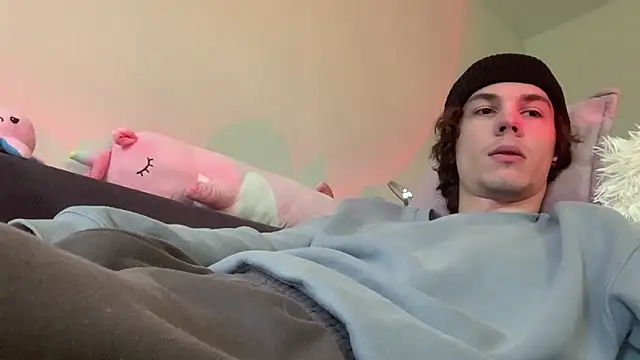 Jeremy1Scott online show from 06/22/26, 04:53