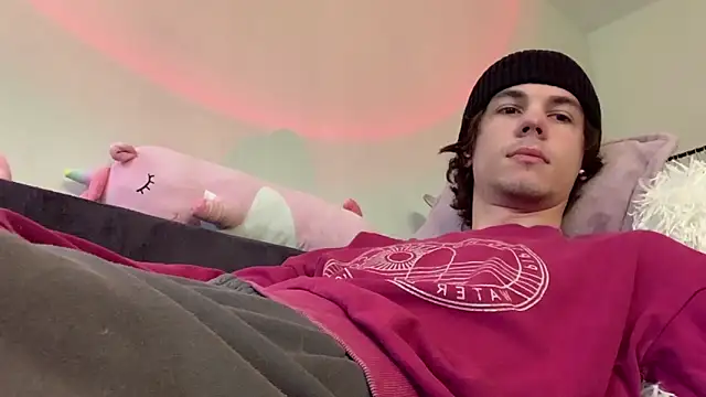 Jeremy1Scott online show from 06/23/26, 04:54