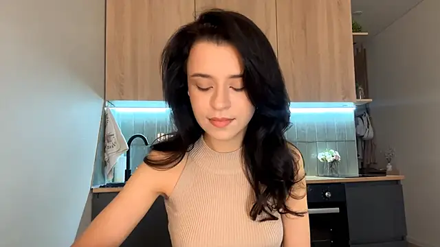 Snapshot of CeredAlum chatting on 11/08/25, 06:13 CeredAlum online show from 11/08/25, 06:13