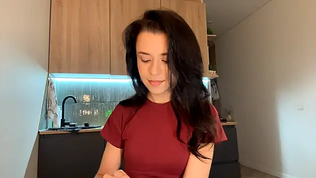 Snapshot of CeredAlum chatting on 11/13/25, 07:18 CeredAlum online show from 11/13/25, 07:18