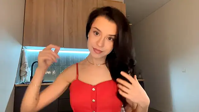 Snapshot of CeredAlum chatting on 11/16/25, 07:25 CeredAlum online show from 11/16/25, 07:25