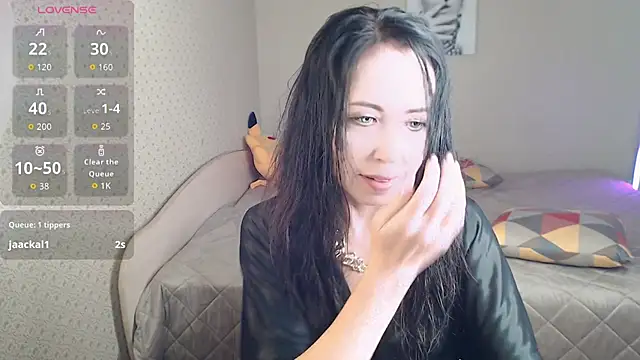 beautiful moon3 online show from 05/12/26, 04:26