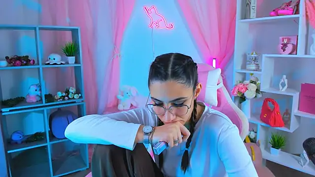 RebeckaThornton online show from 11/09/25, 12:58