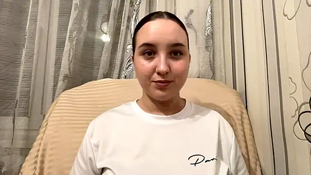 DaisyMolly online show from 11/01/25, 10:01