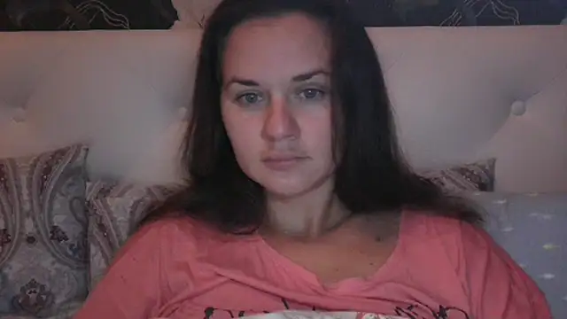 GiaaCaranggi online show from 10/17/25, 07:27