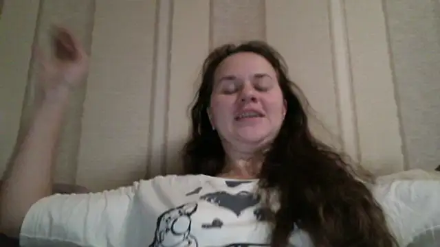 Snapshot of GiaaCaranggi chatting on 02/13/26, 08:38 GiaaCaranggi online show from 02/13/26, 08:38