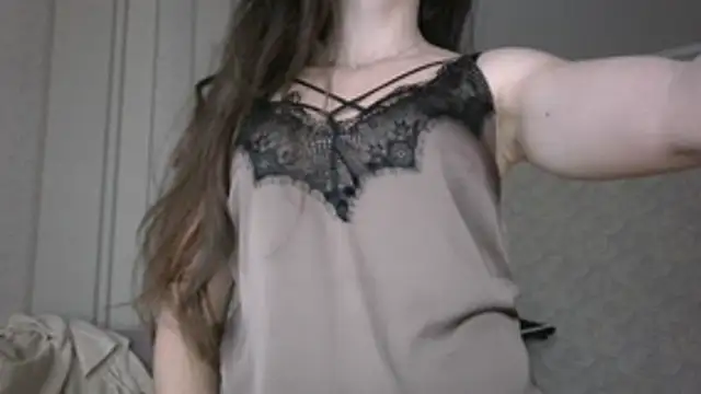 Snapshot of GiaaCaranggi chatting on 02/20/26, 02:06 GiaaCaranggi online show from 02/20/26, 02:06