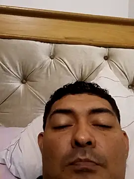 sexyandres 23 online show from 05/02/26, 04:39