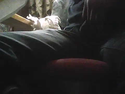 Snapshot of incestmom chatting on 03/18/26, 12:41 incestmom online show from 03/18/26, 12:41