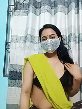 Snapshot of Hot_Baby250 chatting on 11/13/25, 07:24 Hot Baby250 online show from 11/13/25, 07:24