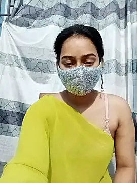 Snapshot of Hot_Baby250 chatting on 11/24/25, 10:37 Hot Baby250 online show from 11/24/25, 10:37