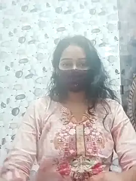 Snapshot of Hot_Baby250 chatting on 01/17/26, 10:20 Hot Baby250 online show from 01/17/26, 10:20