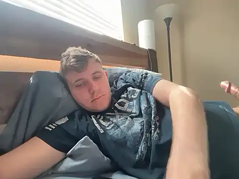 eddieeeeee1232 online show from 12/15/25, 06:01