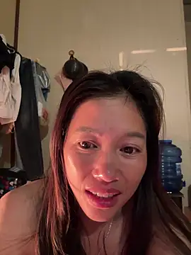 -Paige- online show from 04/27/26, 11:03