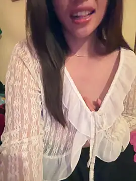 -Paige- online show from 05/02/26, 12:26