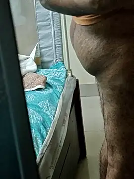 Snapshot of mpl_sub4 chatting on 11/01/25, 04:20 mpl sub4 online show from 11/01/25, 04:20