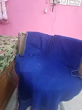 Snapshot of Hot-ranisa chatting on 02/25/26, 05:55 Hot-ranisa online show from 02/25/26, 05:55