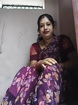 Snapshot of Rayal_bhabi chatting on 07/03/26, 12:39 Rayal bhabi online show from 07/03/26, 12:39