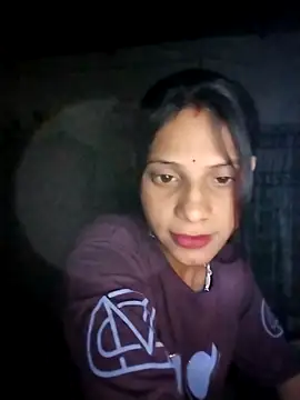 Snapshot of Nitya_hot chatting on 11/11/25, 10:43 Nitya hot online show from 11/11/25, 10:43