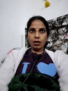 Snapshot of Nitya_hot chatting on 11/19/25, 03:34 Nitya hot online show from 11/19/25, 03:34