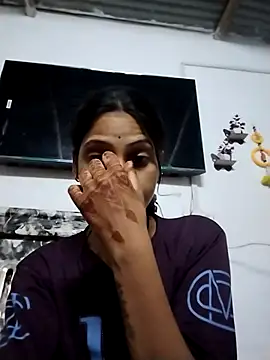 Snapshot of Nitya_hot chatting on 11/21/25, 12:32 Nitya hot online show from 11/21/25, 12:32