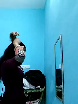 Snapshot of Nitya_hot chatting on 12/20/25, 07:59 Nitya hot online show from 12/20/25, 07:59