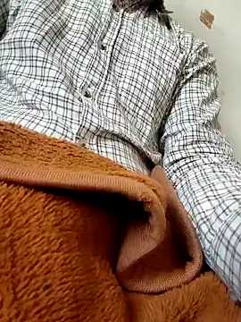 Snapshot of nkkumar1366 chatting on 11/27/25, 08:27 nkkumar1366 online show from 11/27/25, 08:27