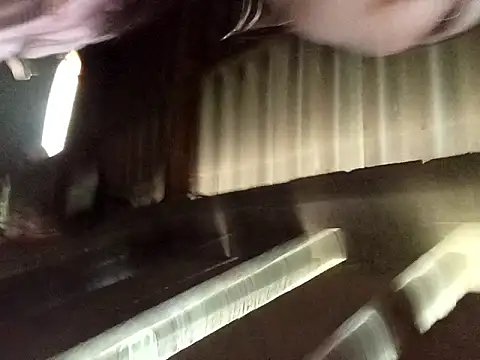 siusiu-00 online show from 05/02/26, 12:04