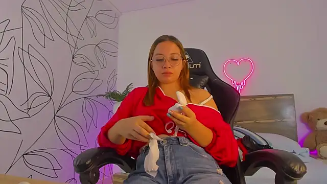 merida 06 online show from 10/19/25, 03:51